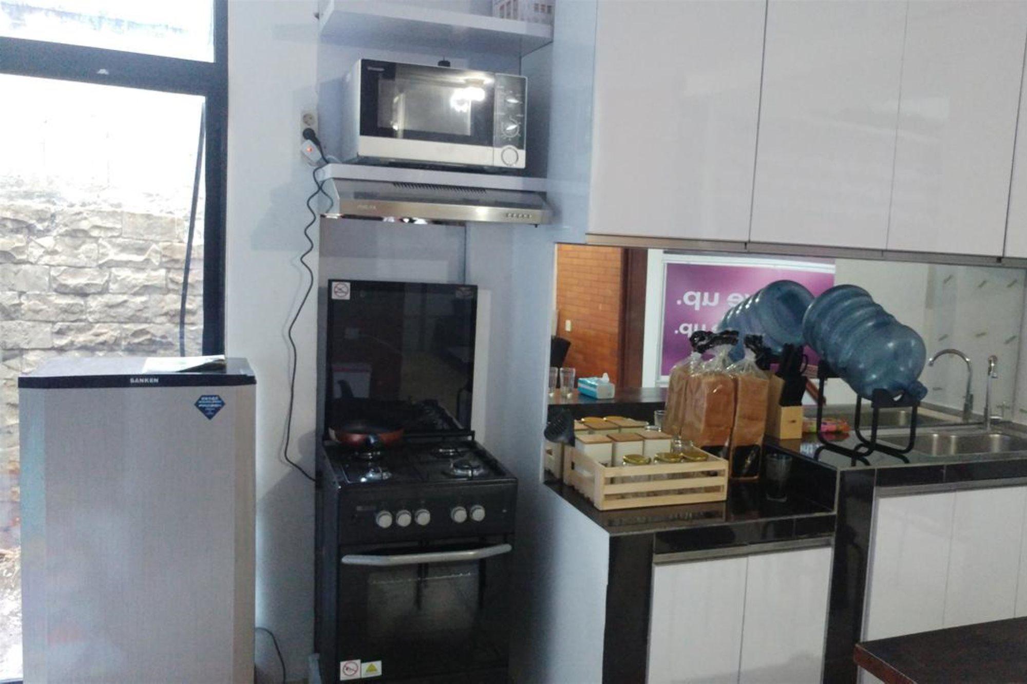 Inap At Capsule Thamrin Otel Cakarta Dış mekan fotoğraf